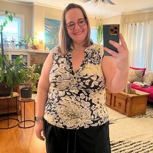 Anthropologie Weston Wear sleeveless knit blouse with ruffles and elasticity L